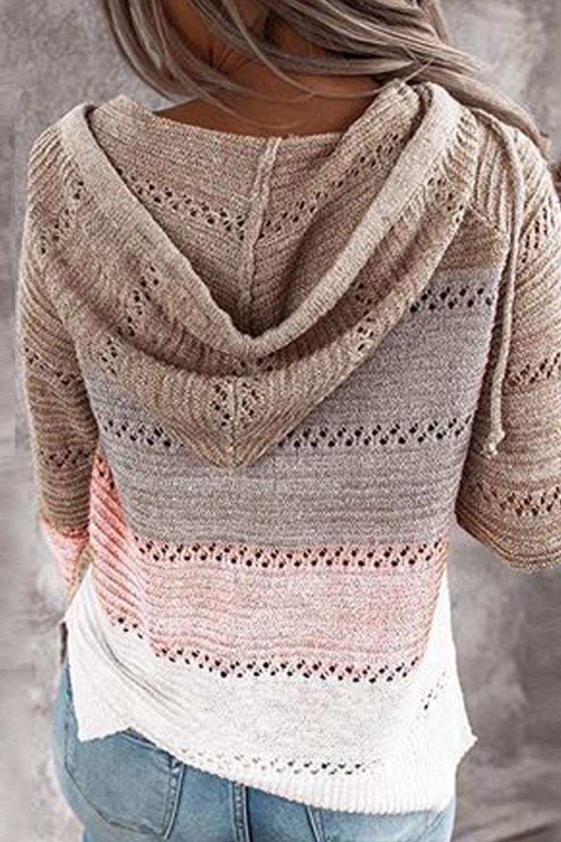 Well Tailored Top with a Graceful Silhouette