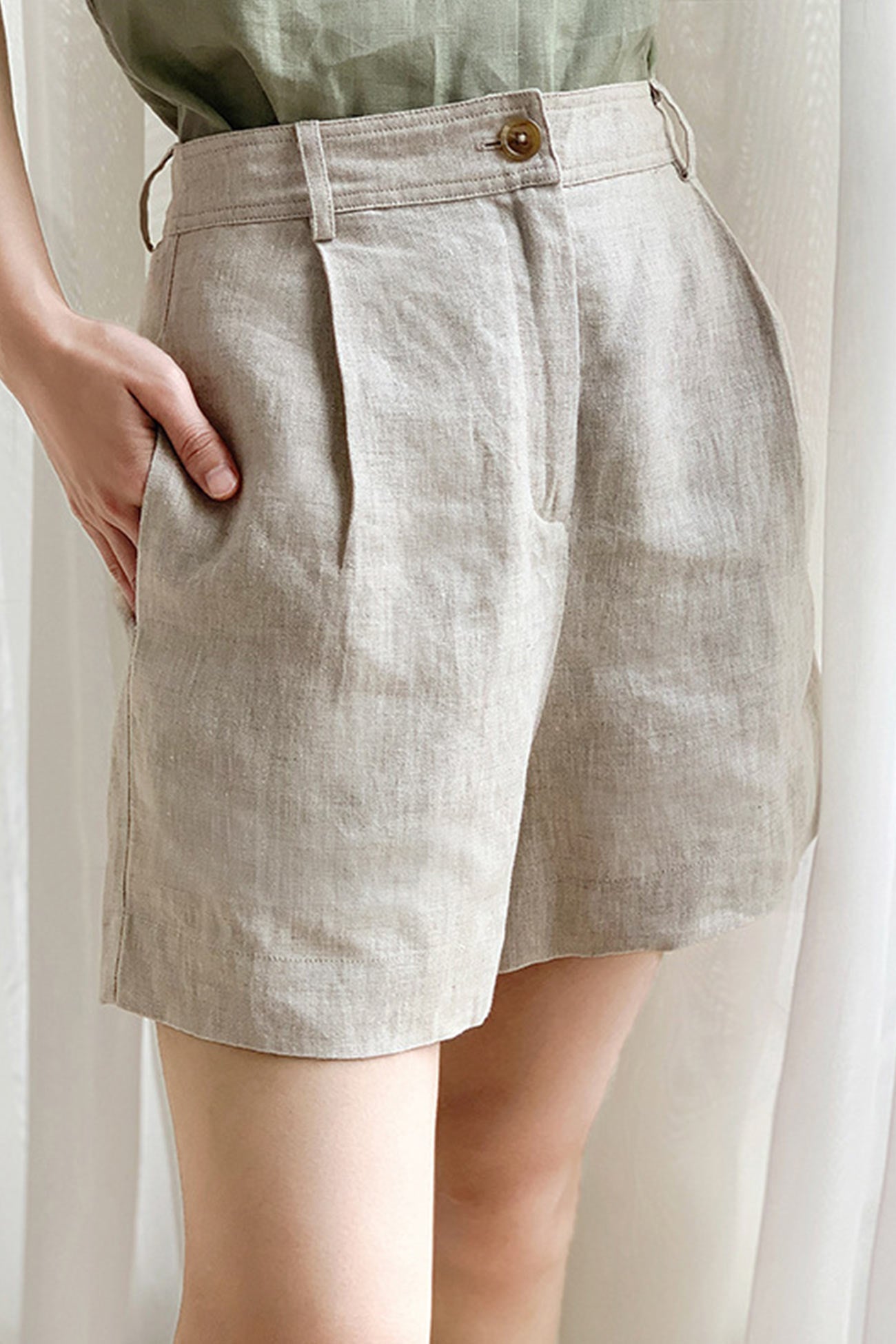 Sophisticated Garment with a Clean Classic Look