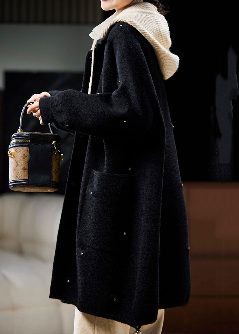 Classic Vintage & Enduringly Stylish Coat