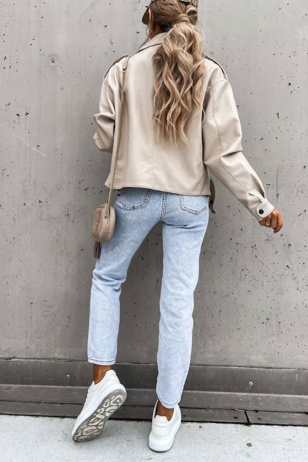 Beautifully Crafted Jacket in a Classic Style