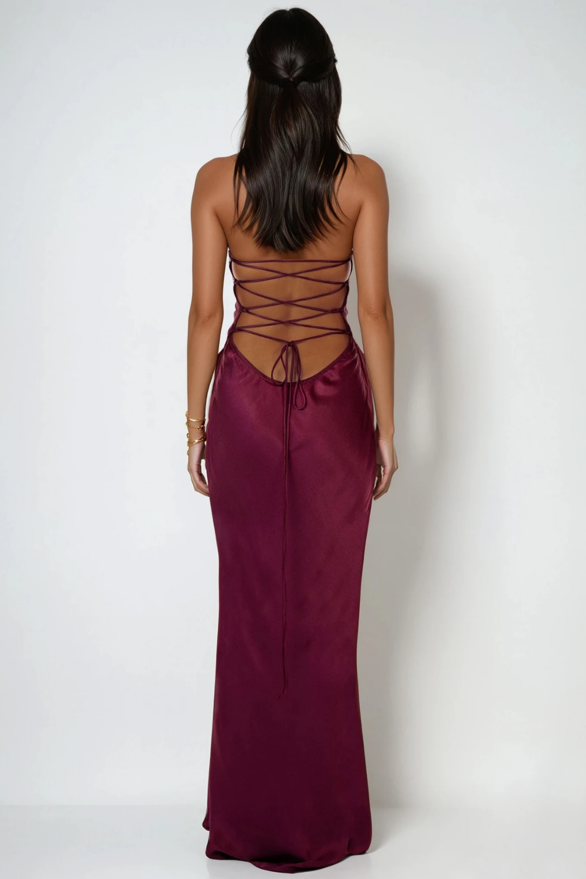 Gracefully Styled Dress for Any Occasion