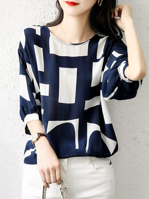 Polished Blouse with an Effortless Classic Look