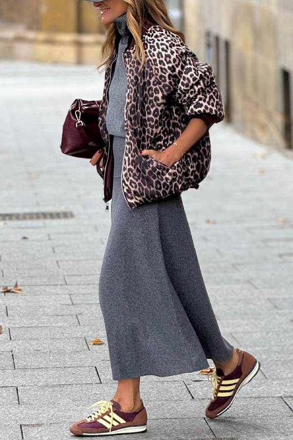 Gracefully Styled Garment for Any Occasion