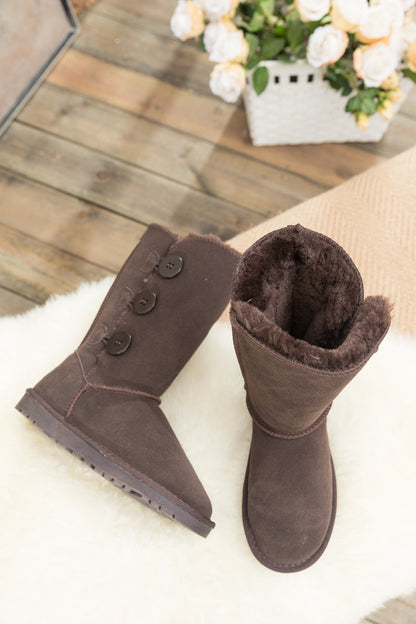 Sophisticated Boots with a Clean Classic Look