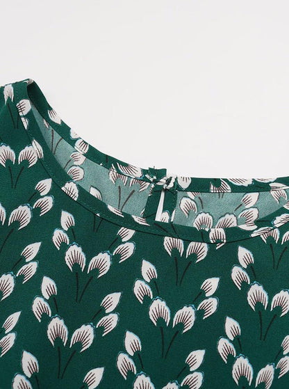 Polished Dress with an Effortless Classic Look