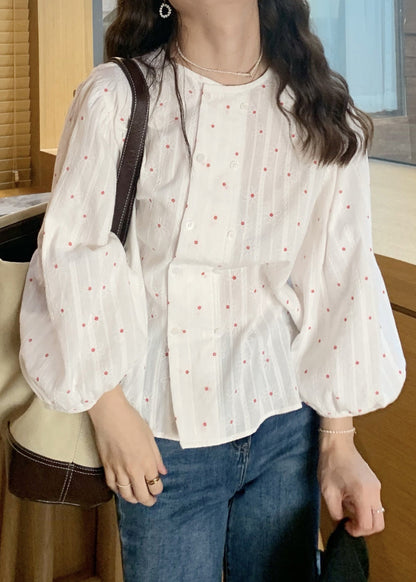 Gracefully Styled Shirt for Any Occasion