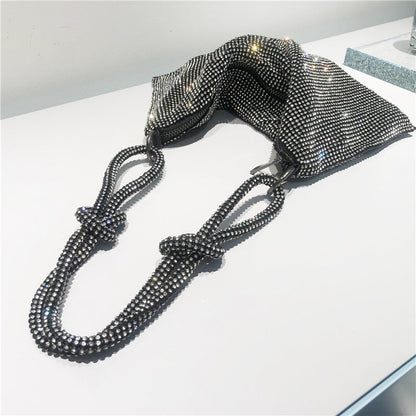 Polished Bag with an Effortless Classic Look