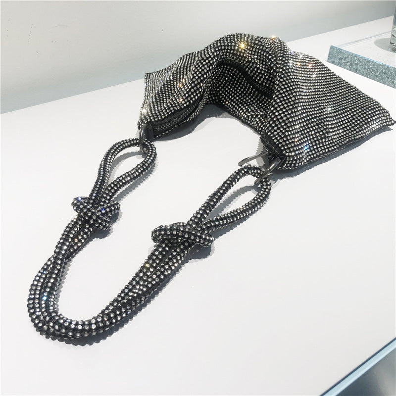 Polished Bag with an Effortless Classic Look