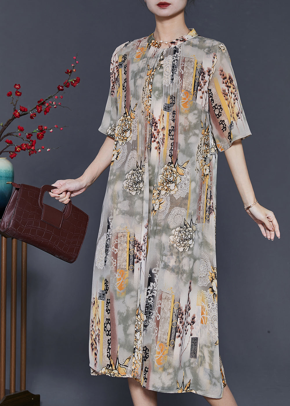 Beautifully Crafted Dress in a Classic Style