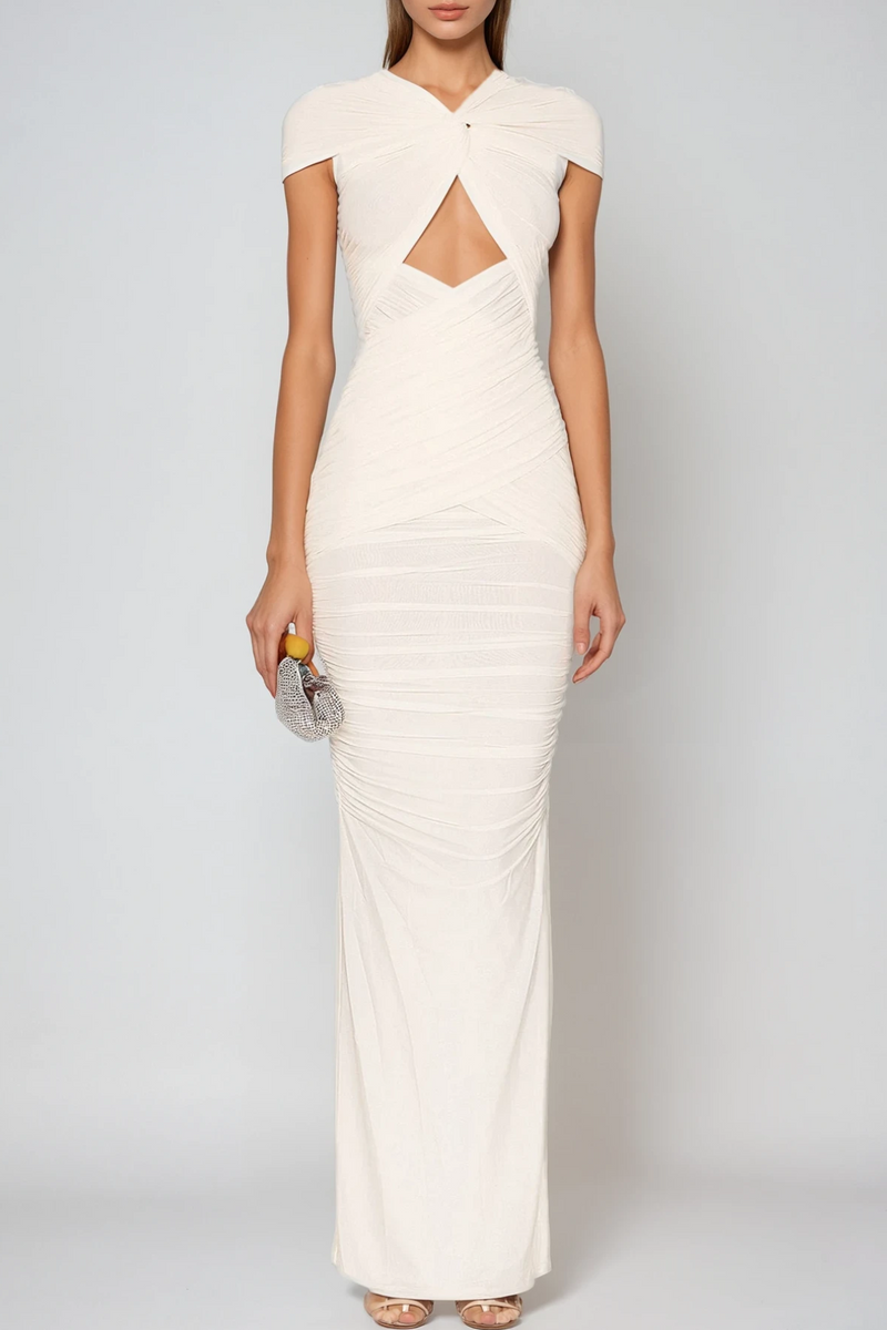 Gracefully Styled Dress for Any Occasion