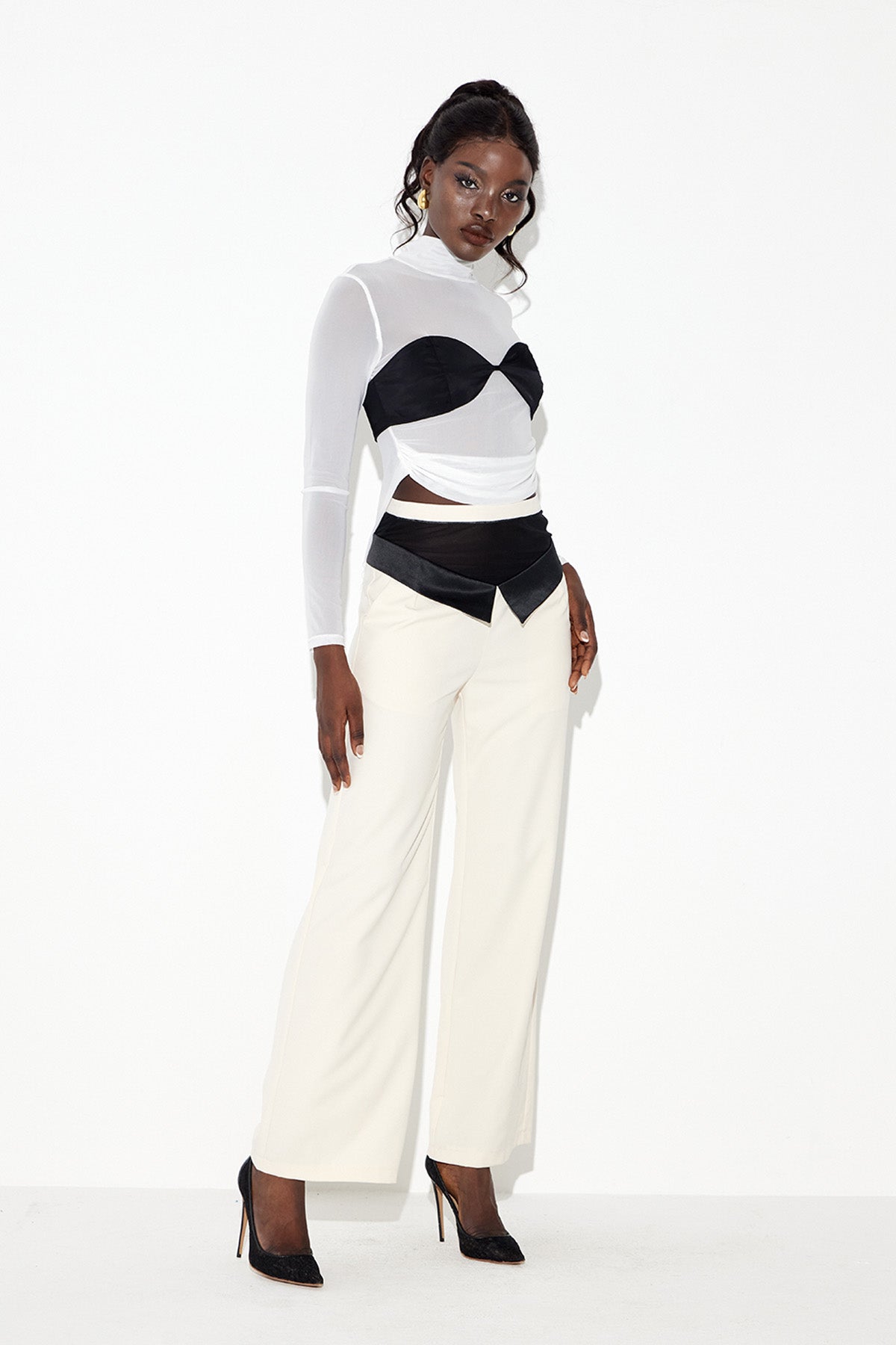 Polished Pants with an Effortless Classic Look
