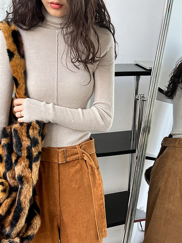Polished Sweater with an Effortless Classic Look