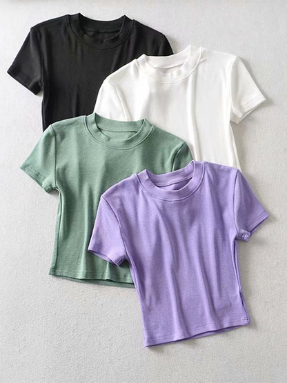 Well Tailored T-Shirt with a Graceful Silhouette