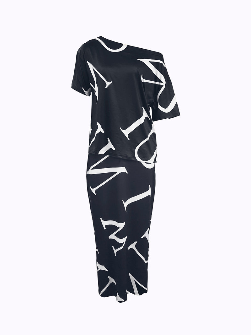 Beautifully Finished Garment in a Timeless Design