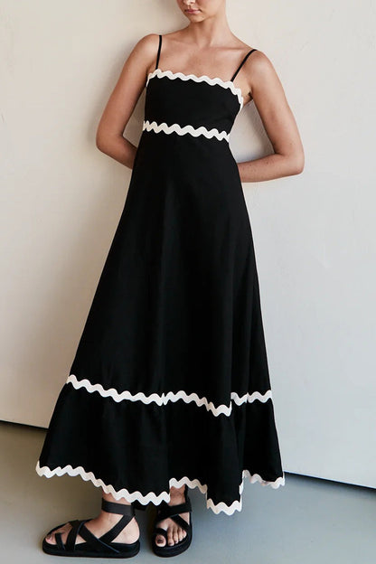 Sophisticated Dress with a Clean Classic Look