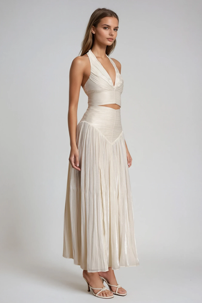 Gracefully Styled Garment for Any Occasion