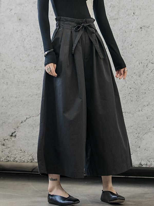 Beautifully Finished Pants in a Timeless Design