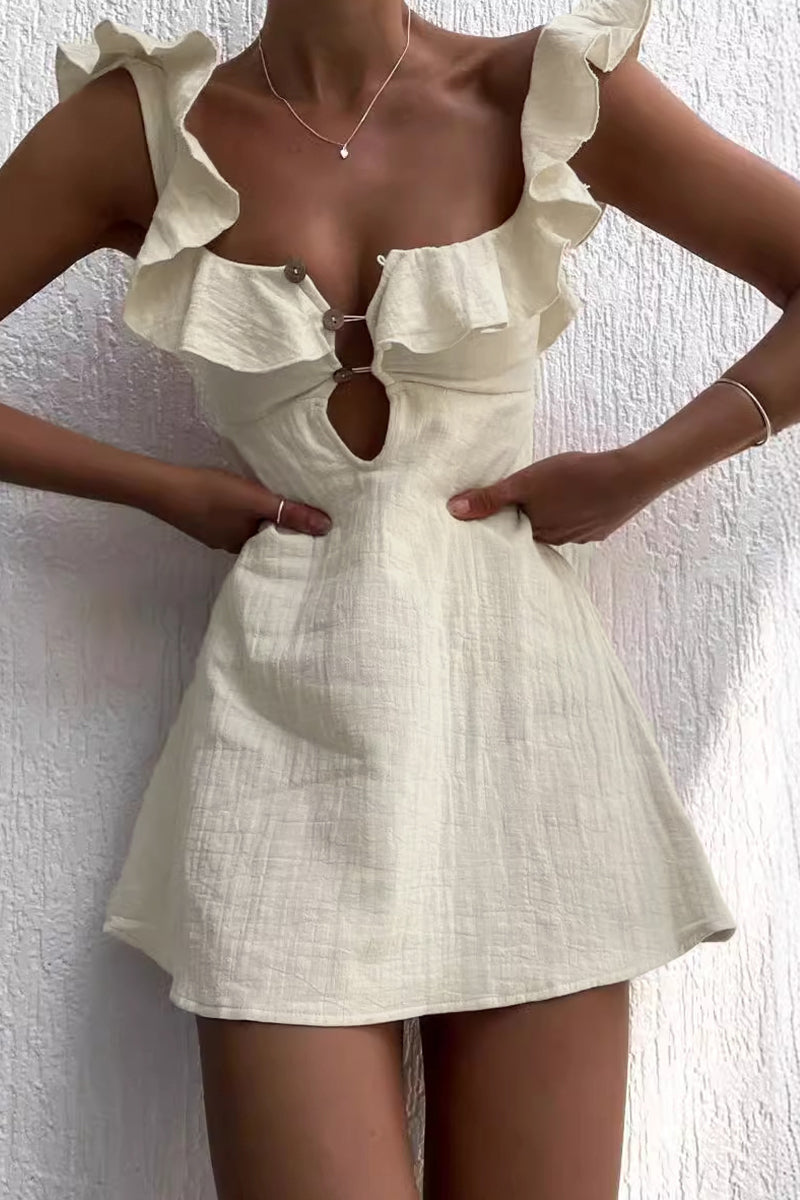 Gracefully Styled Dress for Any Occasion