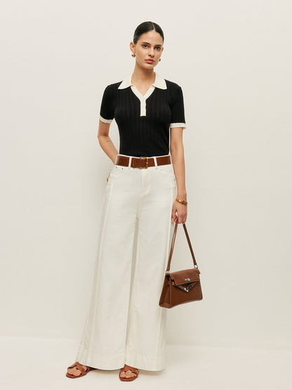 Well Tailored Top with a Graceful Silhouette