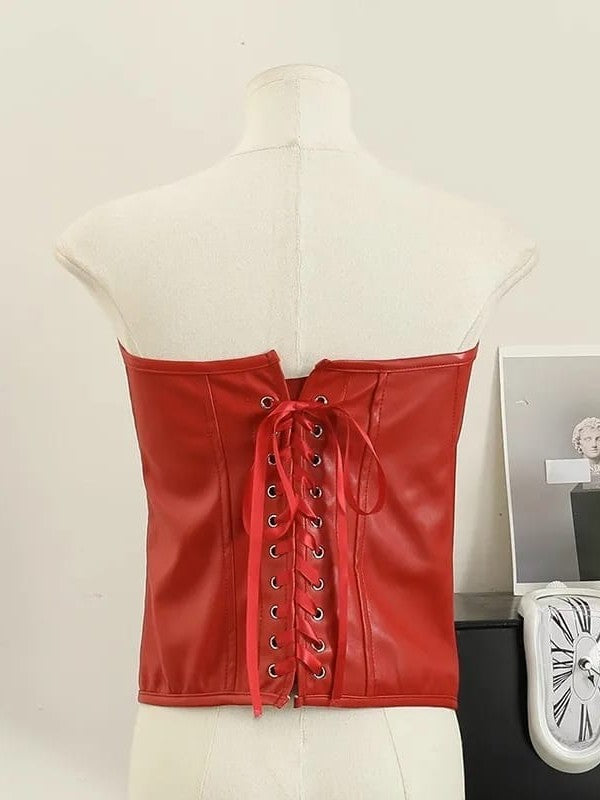 Well Tailored Top with a Graceful Silhouette