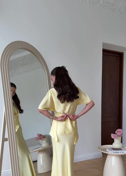 Polished Blouse with an Effortless Classic Look