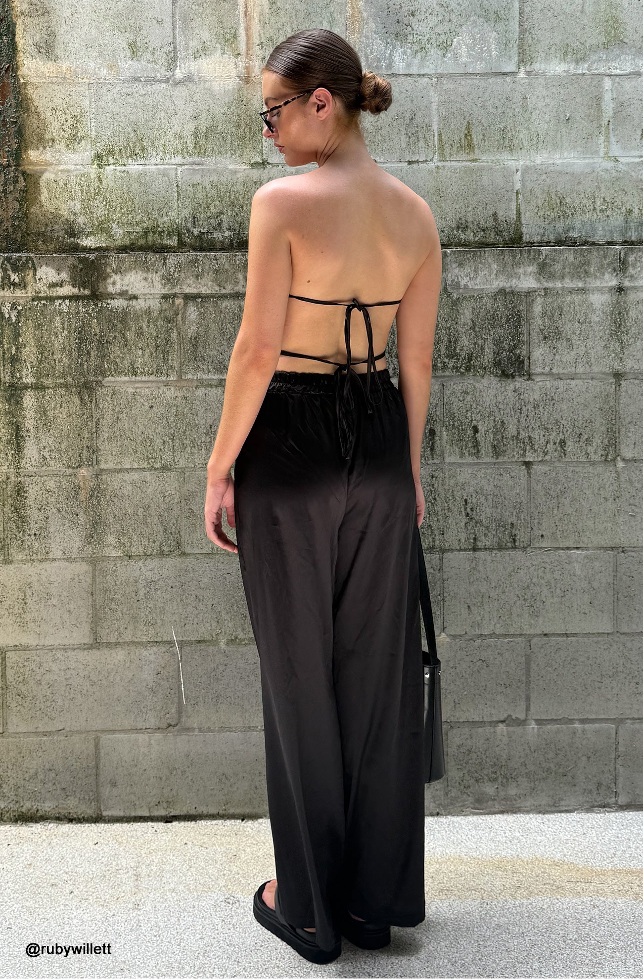 Classic Vintage Pants with a Flattering Fit