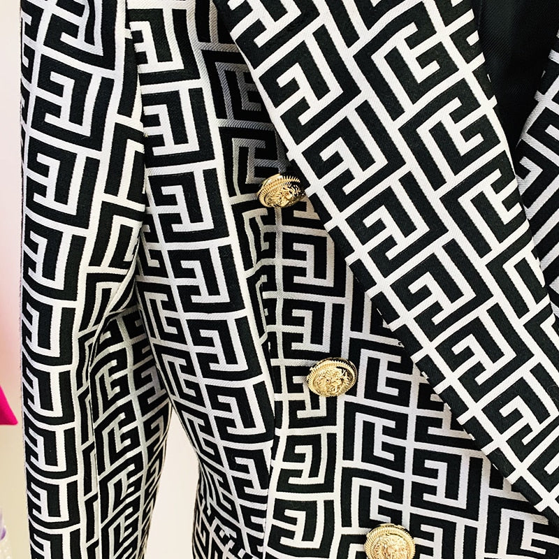 Polished Garment with an Effortless Classic Look