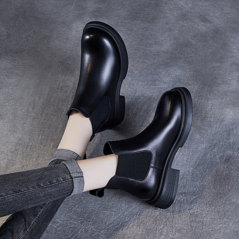 Gracefully Styled Boots for Any Occasion