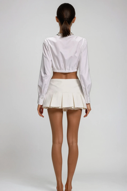 Classic Vintage Garment with a Flattering Fit