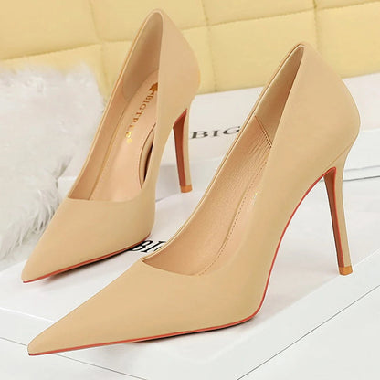 Vintage Inspired Heels with a Contemporary Edge