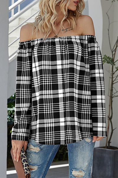 Gracefully Styled Top for Any Occasion