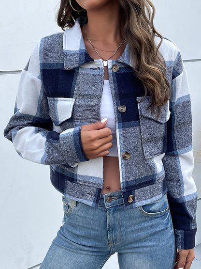 Gracefully Styled Jacket for Any Occasion