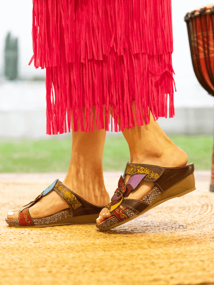 Beautifully Finished Garment in a Timeless Design