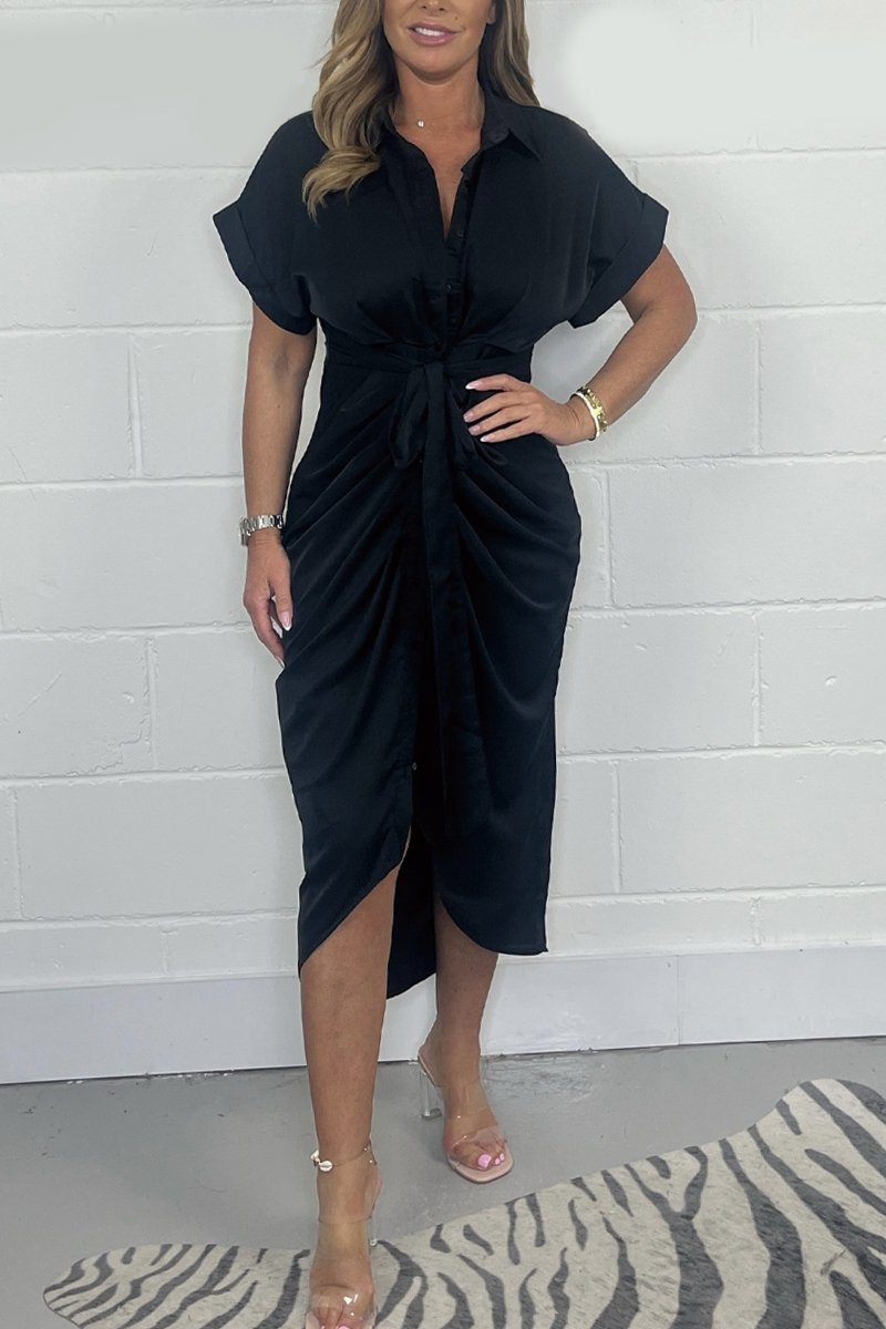 Beautifully Finished Dress in a Timeless Design
