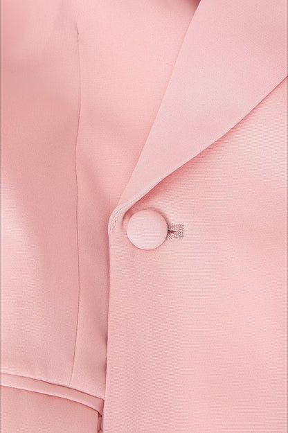 Beautifully Crafted Garment in a Classic Style