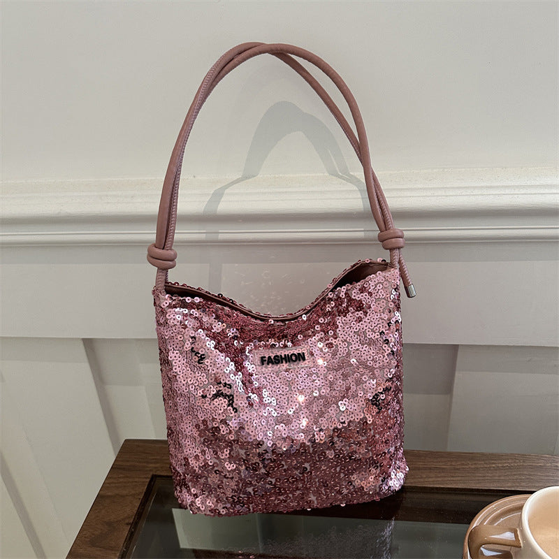 Classic Vintage Bag with a Flattering Fit