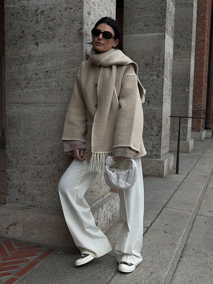 Elegantly Styled Jacket for Everyday Wear
