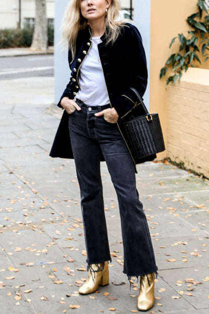 Elegantly Styled Coat for Everyday Wear