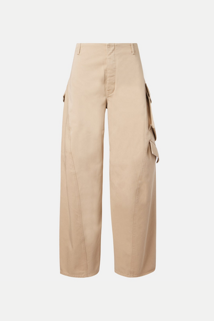 Polished Pants with an Effortless Classic Look