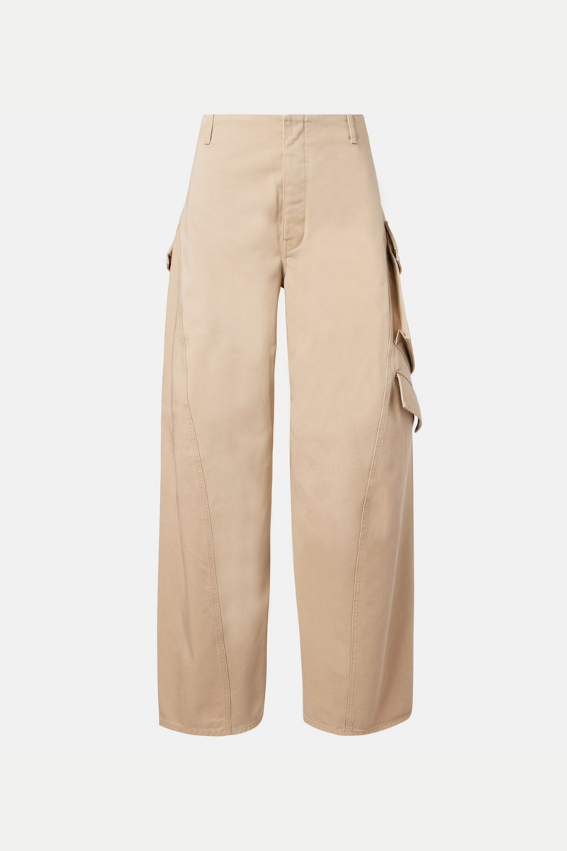 Polished Pants with an Effortless Classic Look