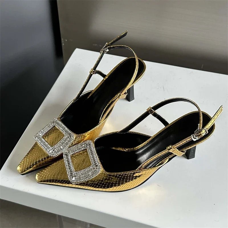 Beautifully Finished Heels in a Timeless Design