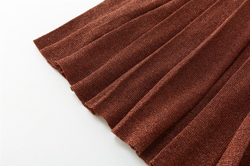 Sophisticated Garment with a Clean Classic Look