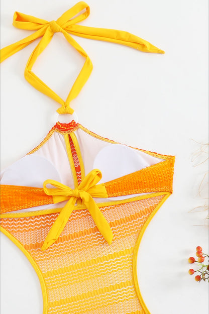 Effortlessly Elegant Garment with a Timeless Design