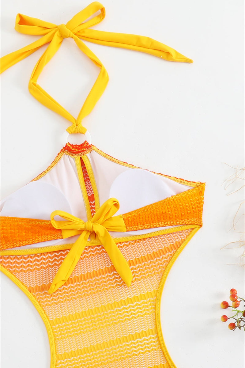Effortlessly Elegant Garment with a Timeless Design