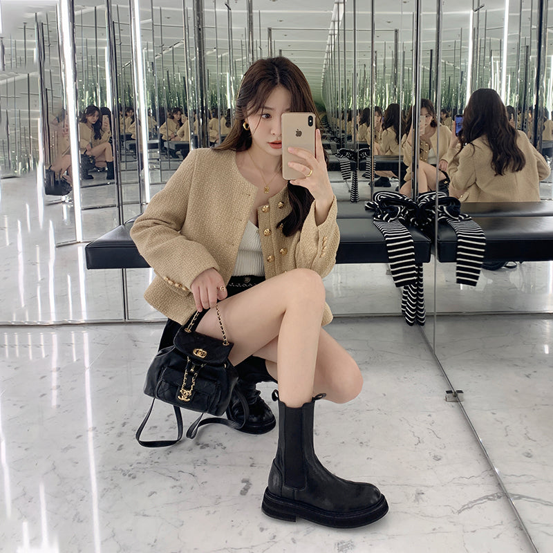 Polished Boots with an Effortless Classic Look
