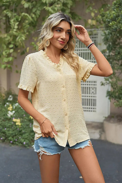 Beautifully Crafted Blouse in a Classic Style