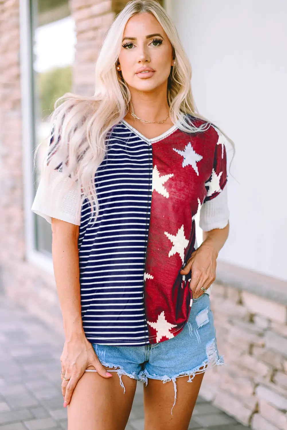 Well Tailored Top with a Graceful Silhouette
