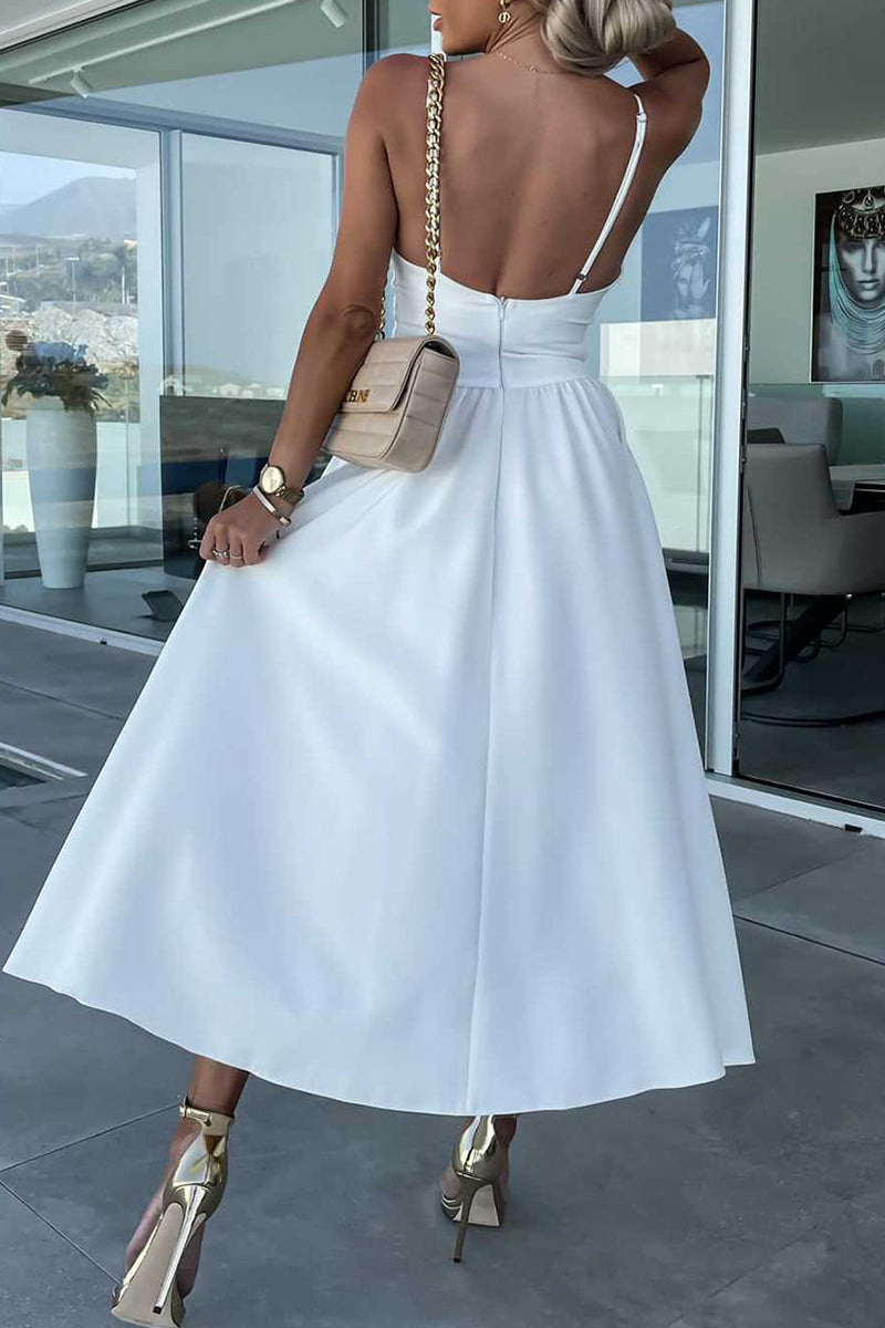 Effortlessly Elegant Dress with a Timeless Design
