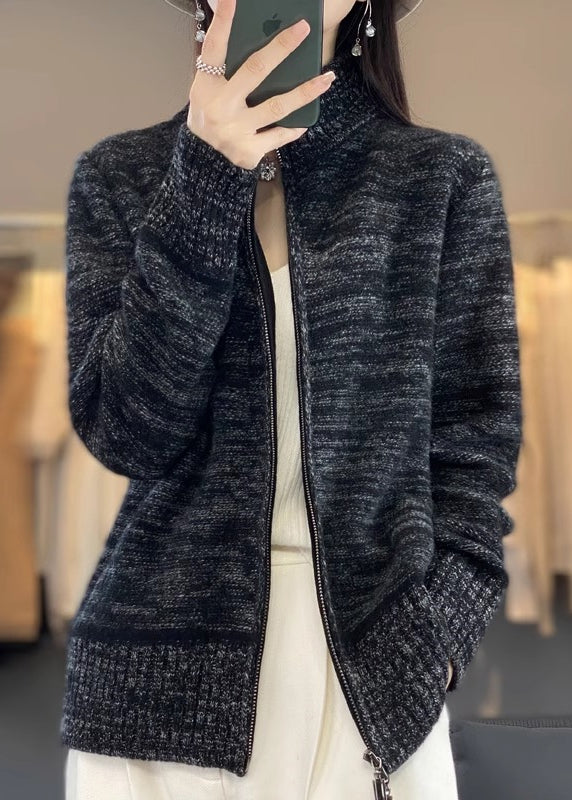 Gracefully Styled Cardigan for Any Occasion