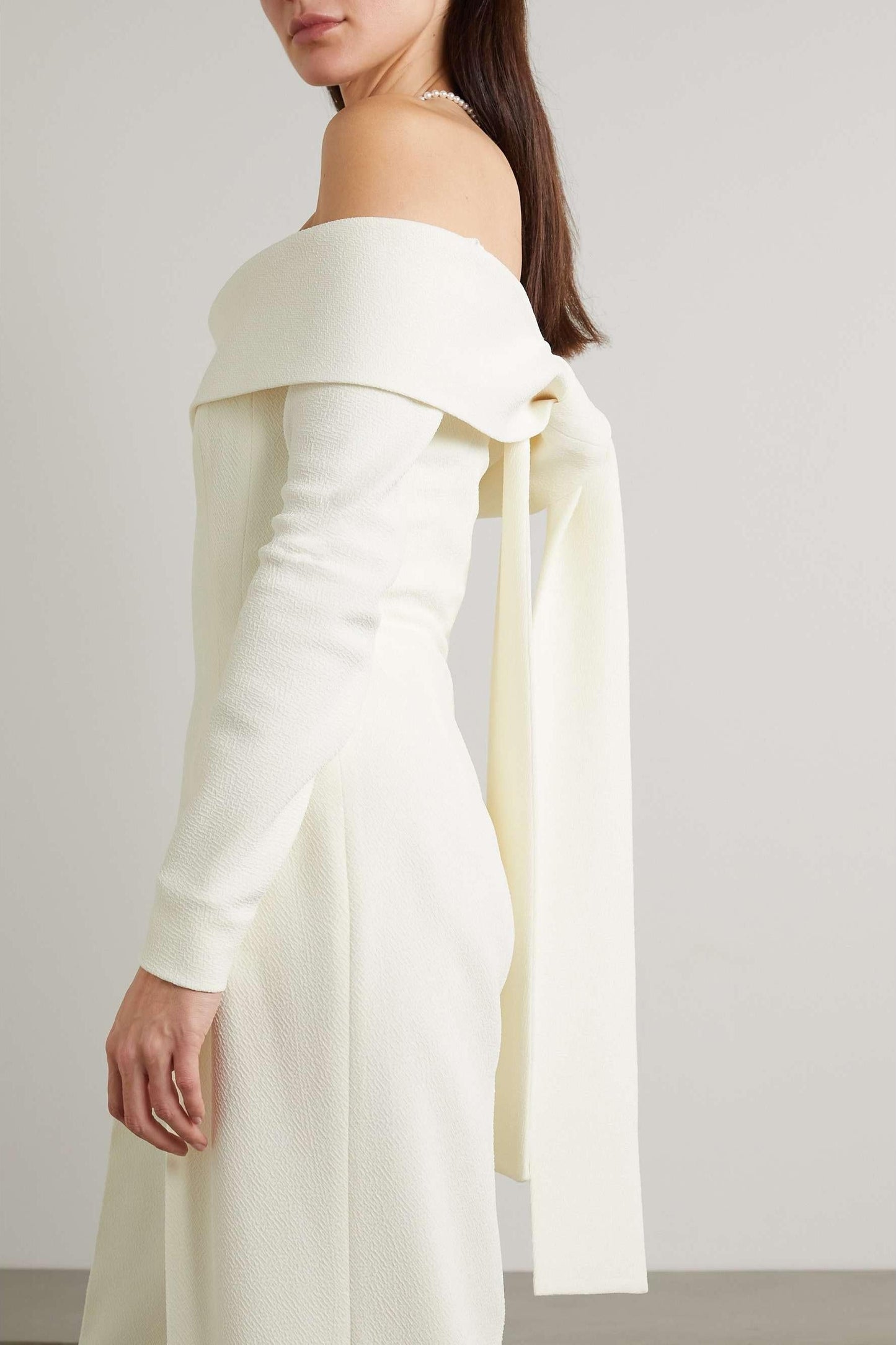 Beautifully Finished Garment in a Timeless Design